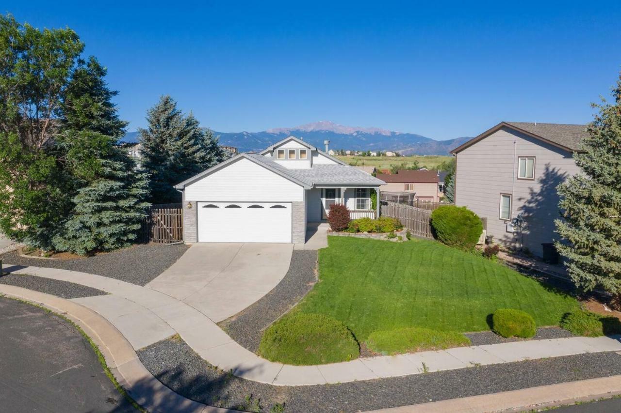 Cozy 4Br House With Peak Views In Colorado Springs Vila Exterior foto